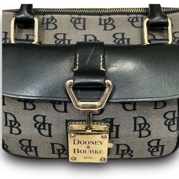 Vintage Y2K Dooney & Bourke Signature Front Clasp Monogrammed Satchel - Picture 6 of 9